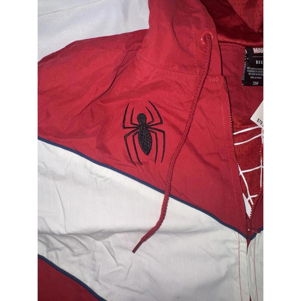 BoxLunch Marvel Spider-Man Racing Jacket MEN'S Small-New - Picture 6 of 9